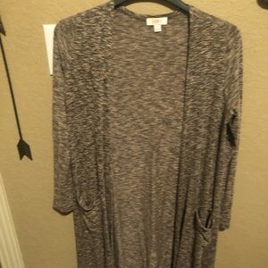 ALL LULAROE BOGO 50% OFF* EUC Lularoe Sarah Small